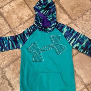 Youth Large Under Armour hoodie